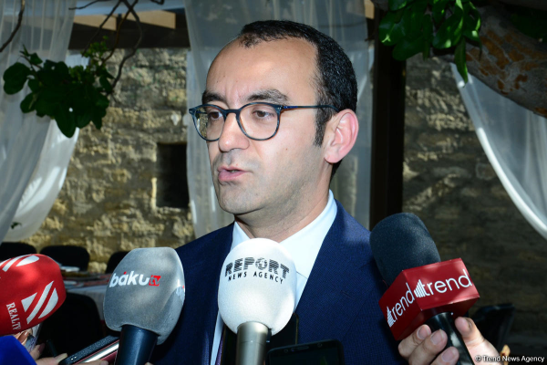 Sədr: İçərişəhərdə istisna hallarda tikintiyə icazə verilə bilər, ümumilikdə isə tikinti işləri qada